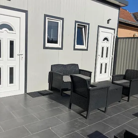 Arany Apartman Aparthotel