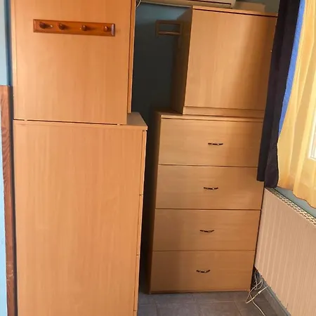 Ξενοδοχείο με διαμερίσματα Arany Apartman Cegléd